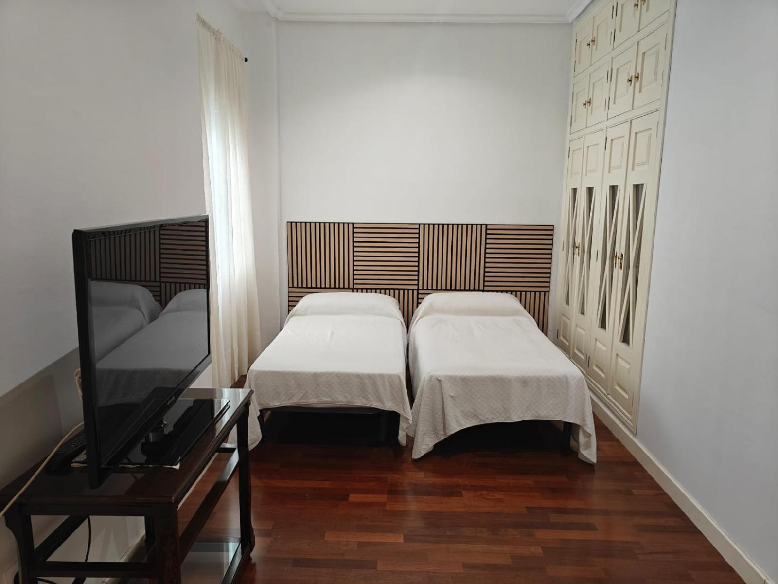 Gran Capitan Luxury Center Apartment- Parking Κόρδοβα Εξωτερικό φωτογραφία